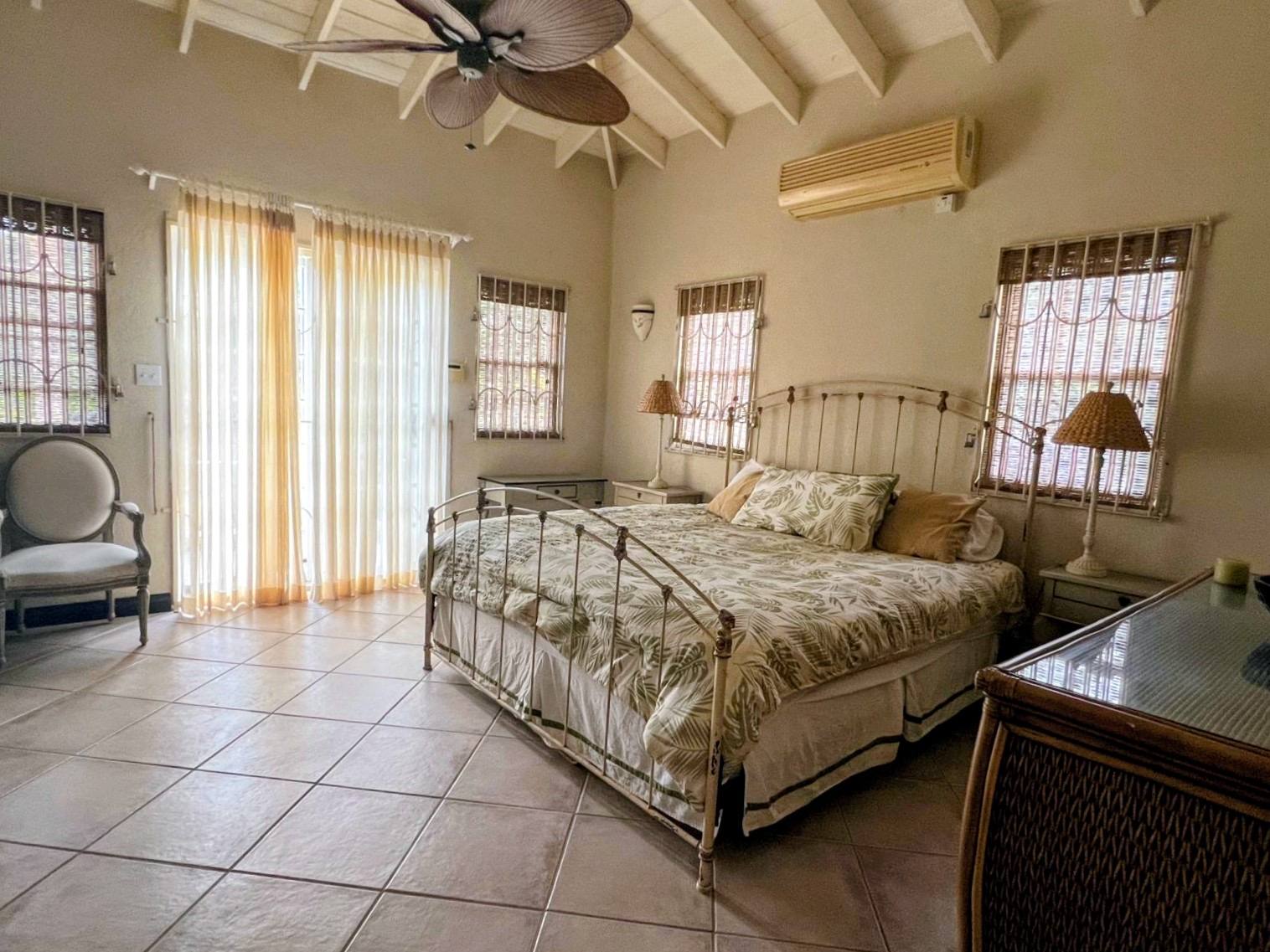 bca25884-956e-4bfd-8635-63bc0c853a84